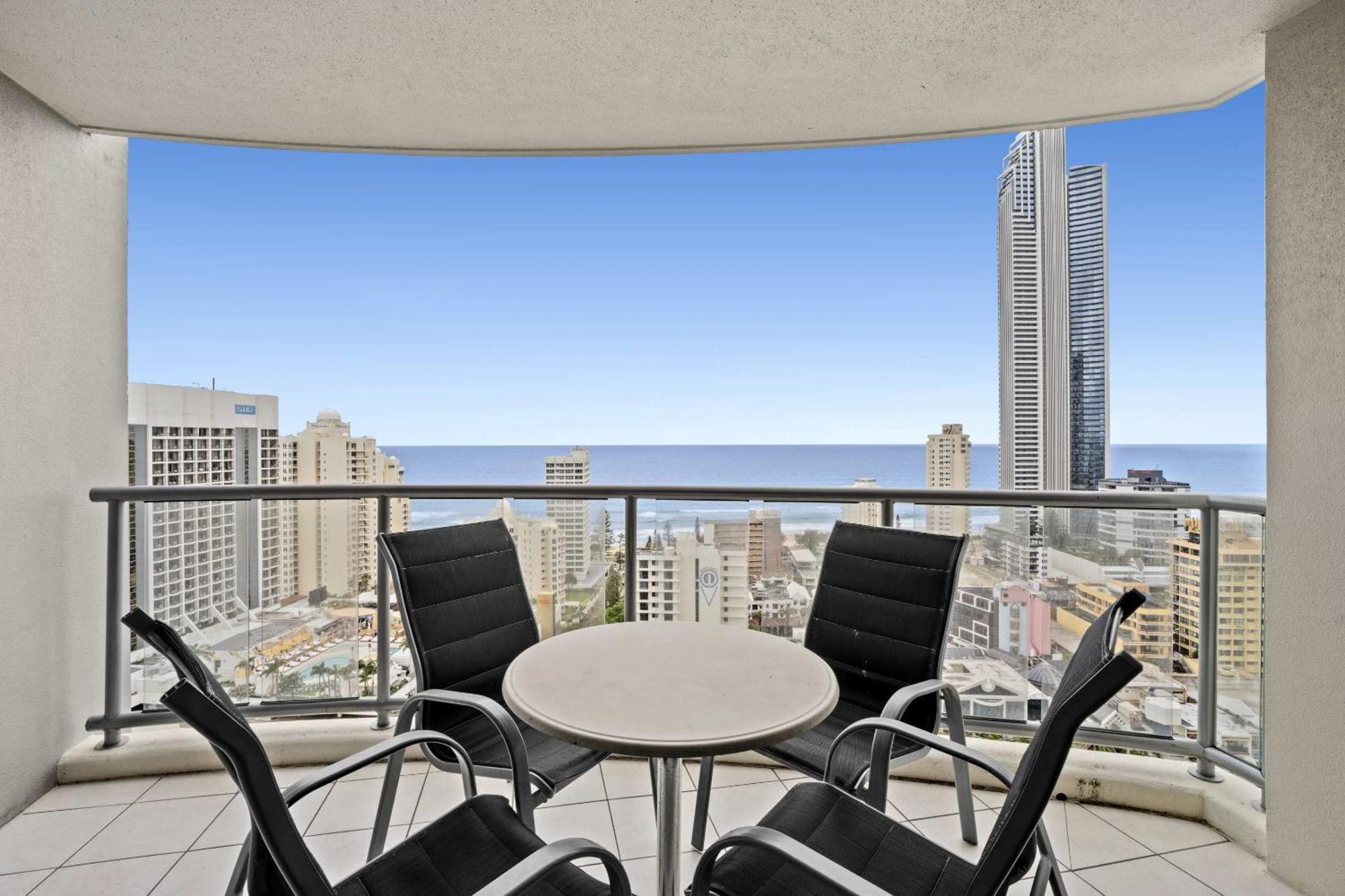 Chevron Renaissance - Hr Surfers Paradise 黄金海岸 客房 照片