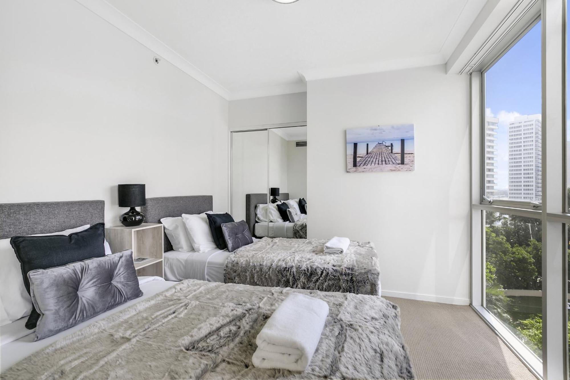 Chevron Renaissance - Hr Surfers Paradise 黄金海岸 客房 照片